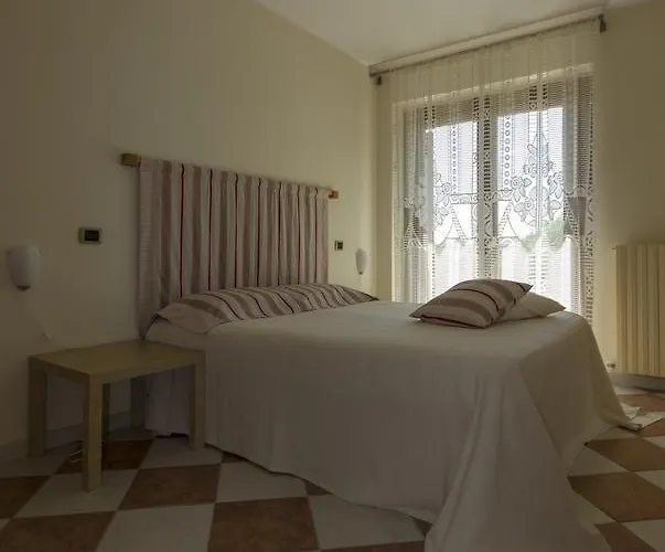 Дом отдыха Mimosa Рипа-Театина